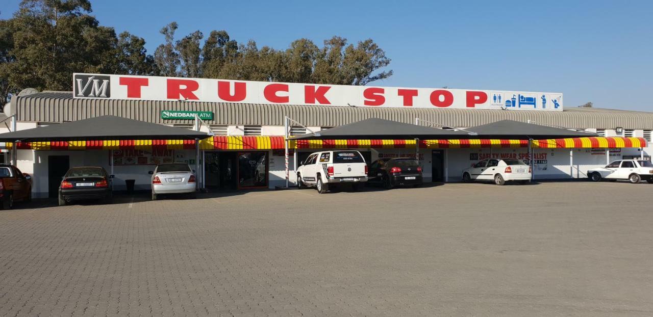 Vm Truck Stop - Shell Hotel Есткорт Екстериор снимка