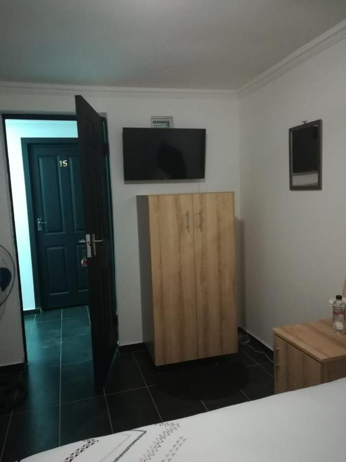 Vm Truck Stop - Shell Hotel Есткорт Екстериор снимка